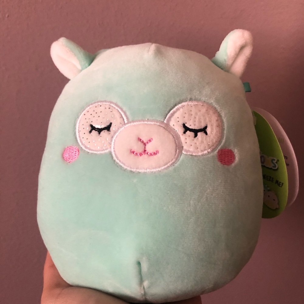 Miley Squishmallow